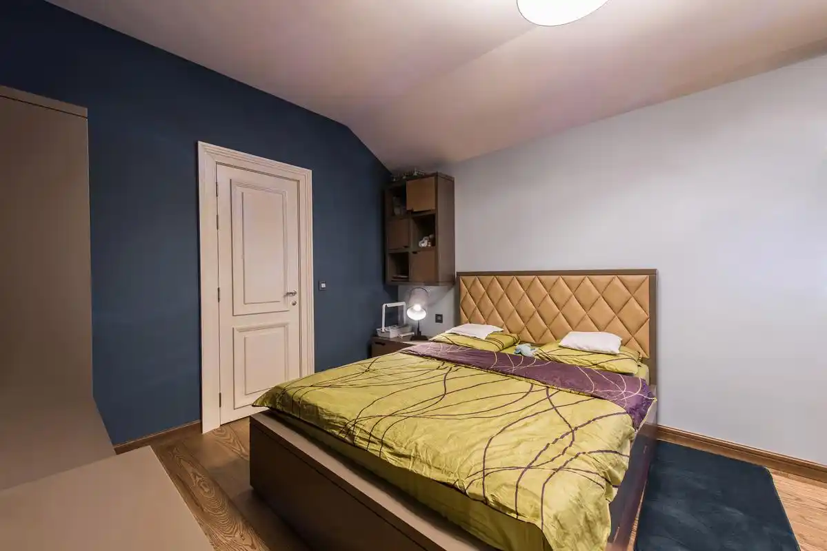 99 您好,卧室作为一个人舒适睡眠的场所,卧室的风格和颜色的选择是