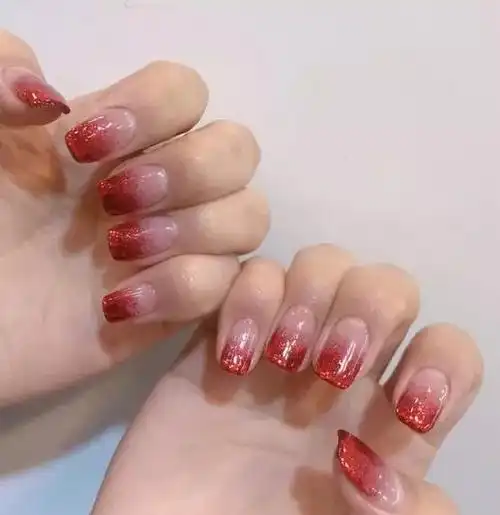 春节红色系美甲的100种打开方式,显白又喜庆!_指甲