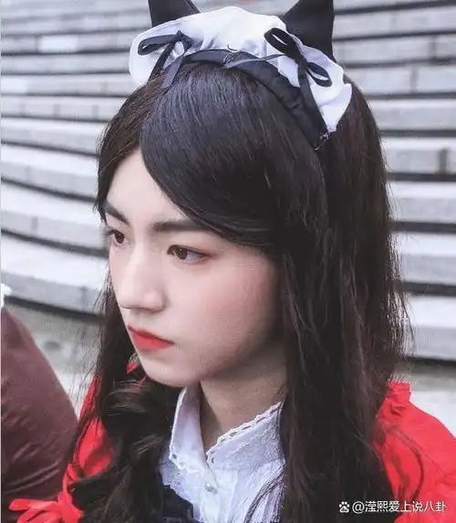 当明星化身女装大佬王俊凯任嘉伦还好,看到许凯侯明昊:美呆了