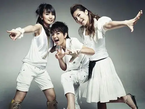 《半糖主义》,《再别康桥》和she