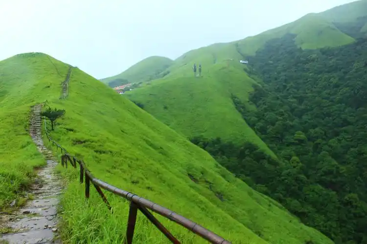 江西萍乡武功山风光