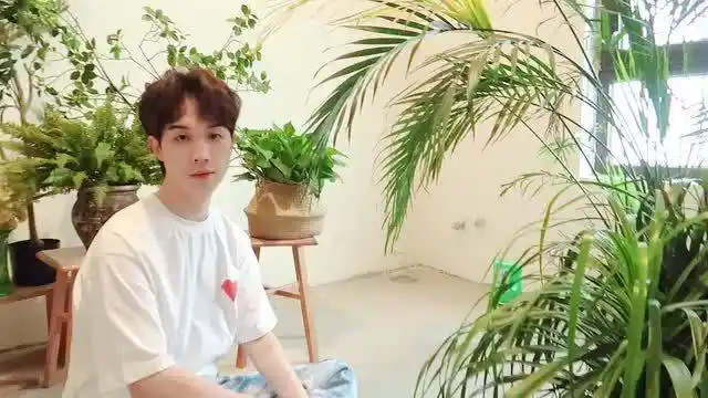 倒霉死勒新鲜采访从事配音给自己带来的改变