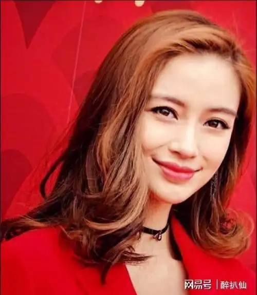 黄晓明离婚4个多月,前妻杨颖风光不再,才明白他的选择是明智的|郑中基