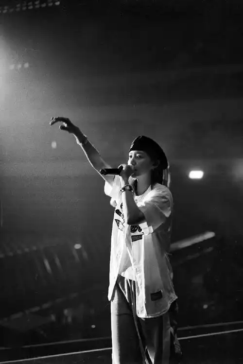 李斯丹妮的背影彩排照绝了啊啊啊啊0505双女主我准备好了0505