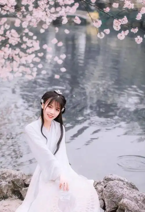 古风圈被称为女神级创作才女的银临究竟有多优秀