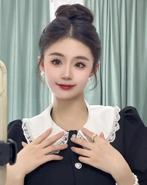 今年最流行的4款扎发,太减龄了!