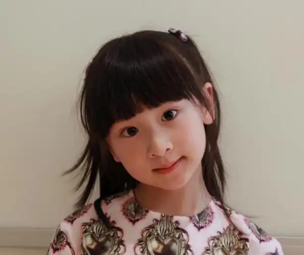 看看田亮女儿森碟的近照这个鼻子是怎么回事爸爸基因太强大