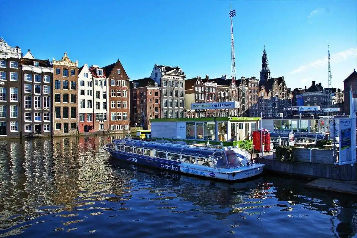 阿姆斯特丹港将为船舶提供塑料燃料