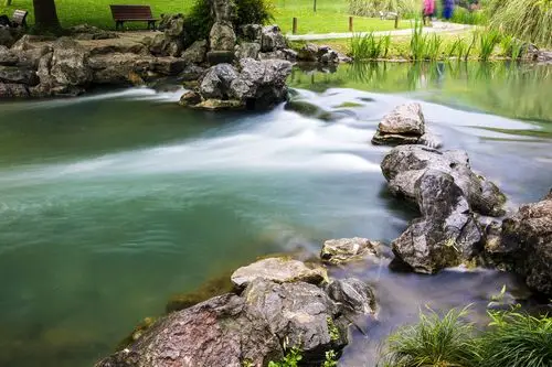 太子湾公园的小溪流