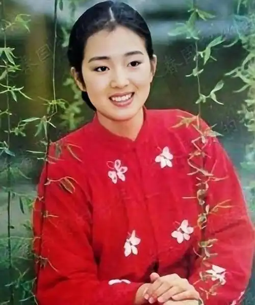 年轻时期的巩俐有多美惊艳了无数人