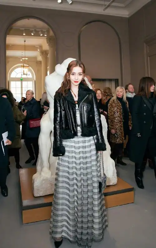 angelababy美艳迷人时装周图片