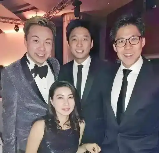 霍启山,霍启人都是社会名流,其中霍启刚更是娶了中国跳水皇后郭晶晶