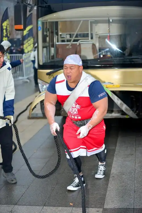 "最强壮的人——世界力王(中国)争霸赛"项目签约仪式暨首发秀在唐山