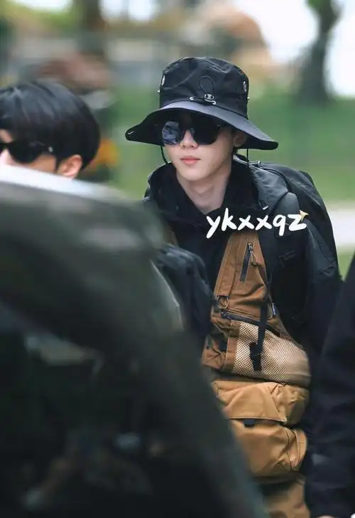 240123 探险启航!马嘉祺造型引发粉丝热潮