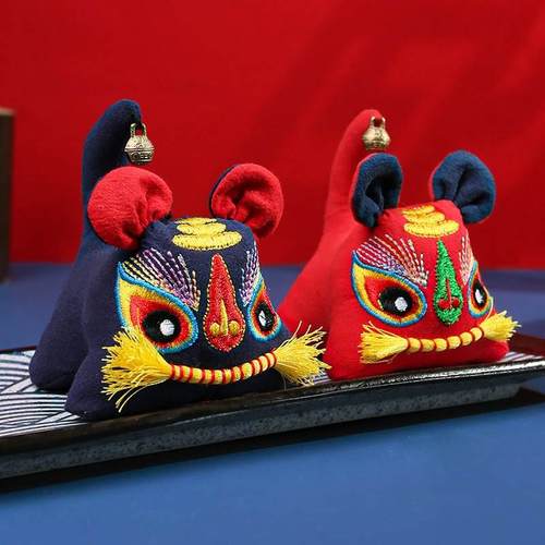 布老虎民间工艺品属虎的吉祥佩戴物布艺香囊中国传统香包宝宝礼物