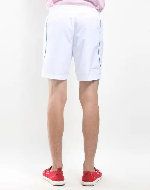 男款白色休闲短裤