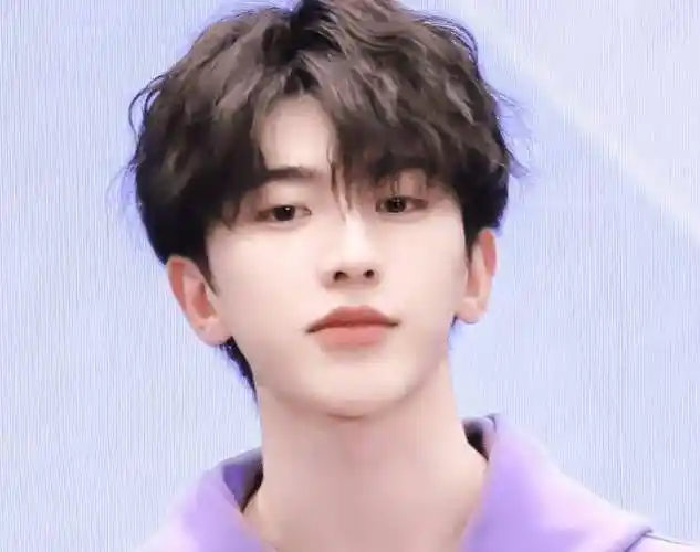 然而,即使使用了蔡徐坤的名字,这张试卷仍然引起了很高的关注度.