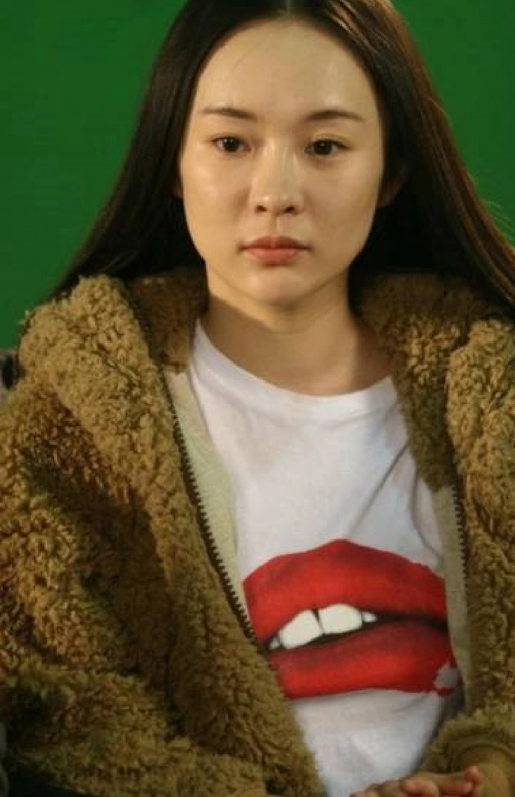 年近40的霍思燕素颜照曝光,原来杜江每天面对的是这样的女人!