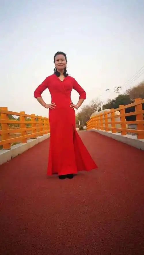 48岁离异女征婚照片(id:4999327)_上海上海征婚交友_我主良缘网