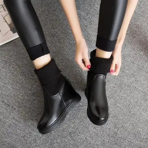 热销女鞋冬季2017新款平底短靴