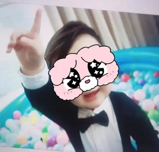 黄晓明43岁生日,儿子送生日祝福,3岁小海绵小奶音萌翻超窝心