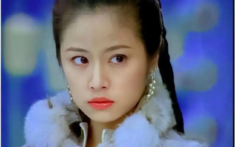 林心如的薛采月不愧为月神,又美又飒,惊为天人!