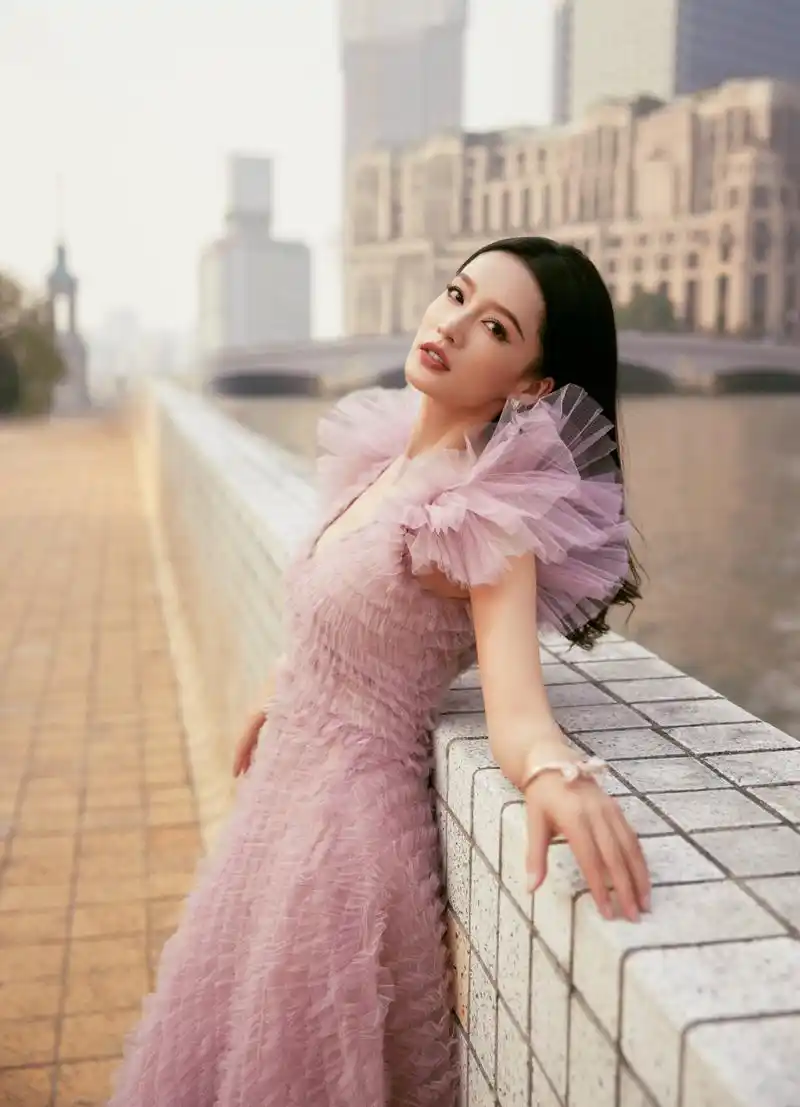 李沁清冷紫雾妆,轻纱曼妙梦幻唯美 #李沁