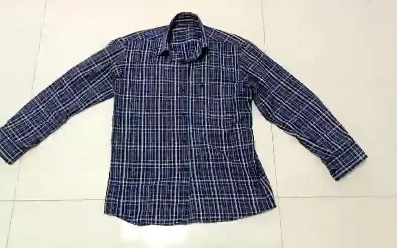 衣服烂了一个大口子教你怎样打补丁真厉害