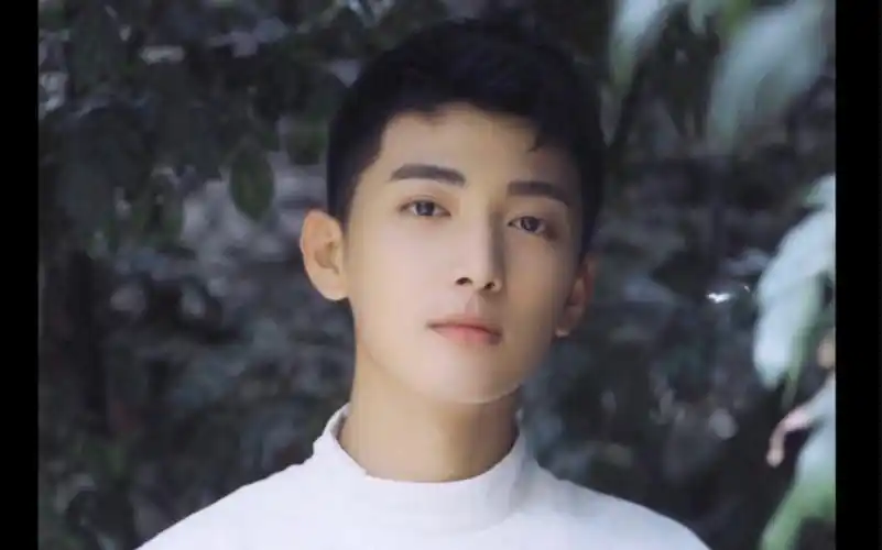 【刘昱晗】解雨臣|小花 你笑起来太好看了!正片爱了～花絮更爱啊!