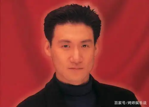 一代歌神变老头!张学友罕曝近照胡子花白眼睛耷拉,疲惫感藏不住