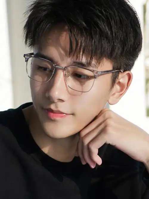 镜框低调男士甄选镜框气质upup