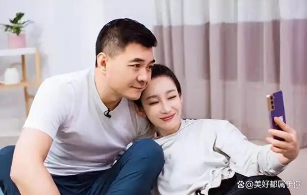 最丑影后秦海璐每月给丧子丧夫的婆婆生活费,以后我就是您亲女儿