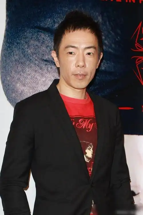 黄贯中生日朱茵按时送上祝福两人的感情是如何一直保鲜的