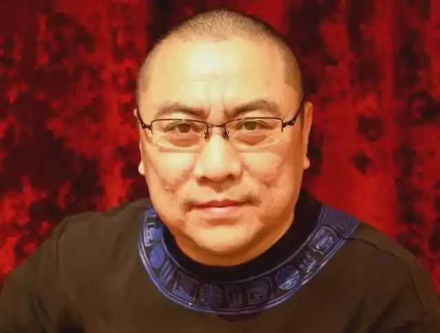 中国民间文学2.0论纲:以新故事和多源故事为表象的故事文化现象