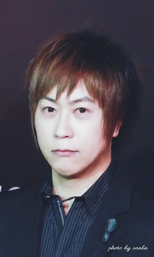 五月天阿信1206生日快乐