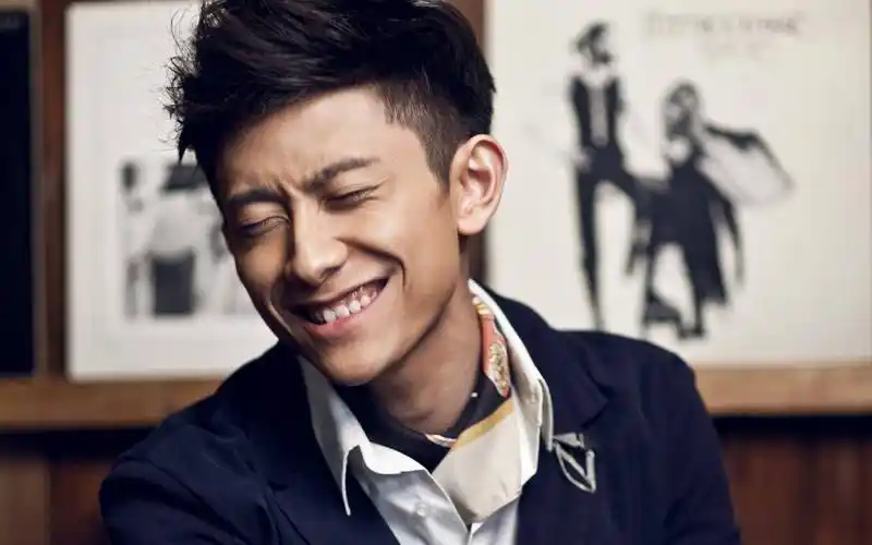 张一山个人简介(13岁爆火全国曾被嘲长残) - 散下步