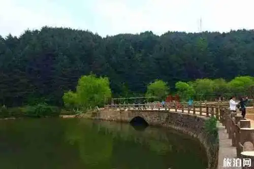 十堰月亮湖山庄门票多少钱好玩吗