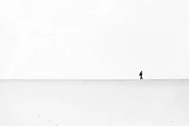 少即是多——黑白极简摄影