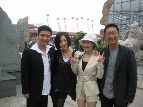 《相亲相爱》的一家人