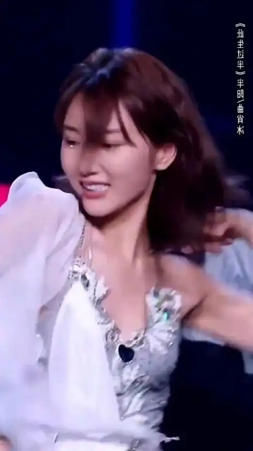 毛晓彤跳舞又飒有好看