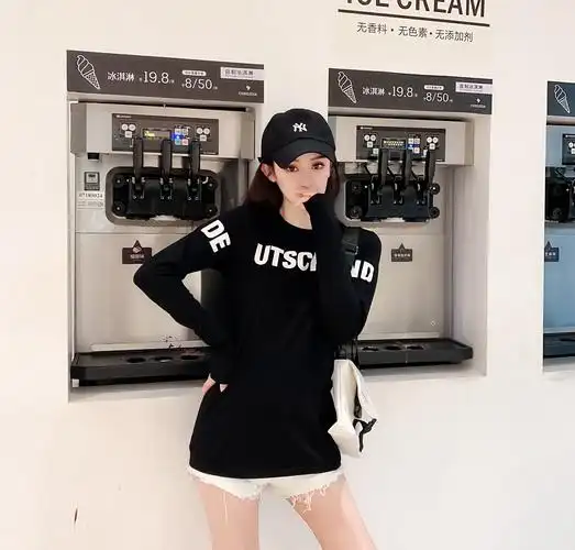 王子文袁姗姗明星同款长袖t恤女纯棉打底衫字母修身打底黑色上衣