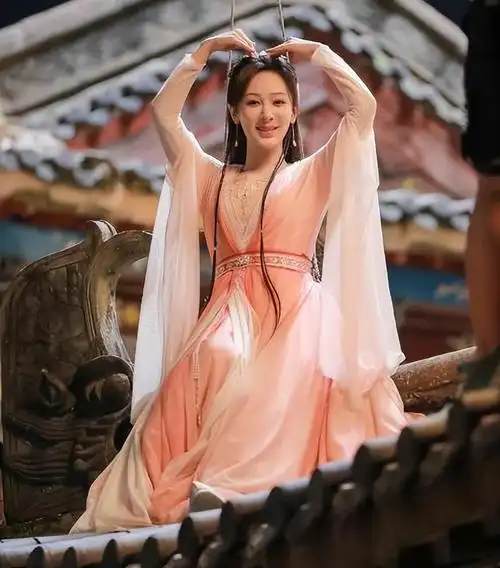 早期沉香如屑杨紫红衣路透,沉香如屑杨紫最新路透_找惠网