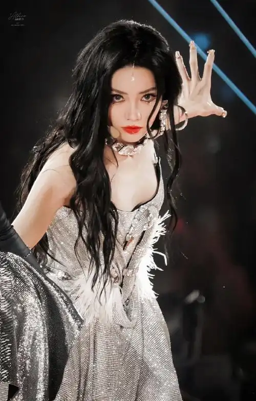 谢可寅拉丁舞好辣##谢可寅叫姐姐舞台气场