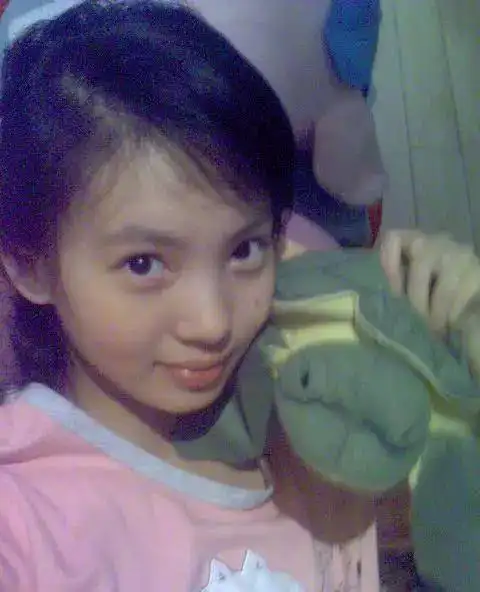 金晨出身在一个舞蹈家庭,在家庭氛围的熏陶下,金晨小时候就有远超同龄