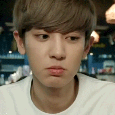 小灿烈嘟嘴可爱萌萌哒gif动图_动态图_表情包下载_soogif