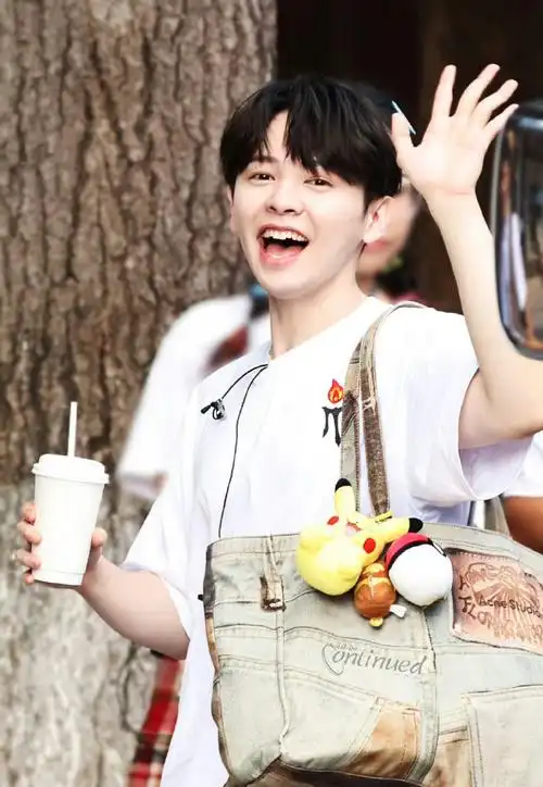 尤长靖到底有多喜欢宝可梦