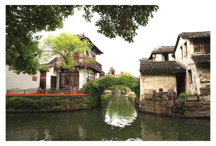 江南水乡古镇周庄