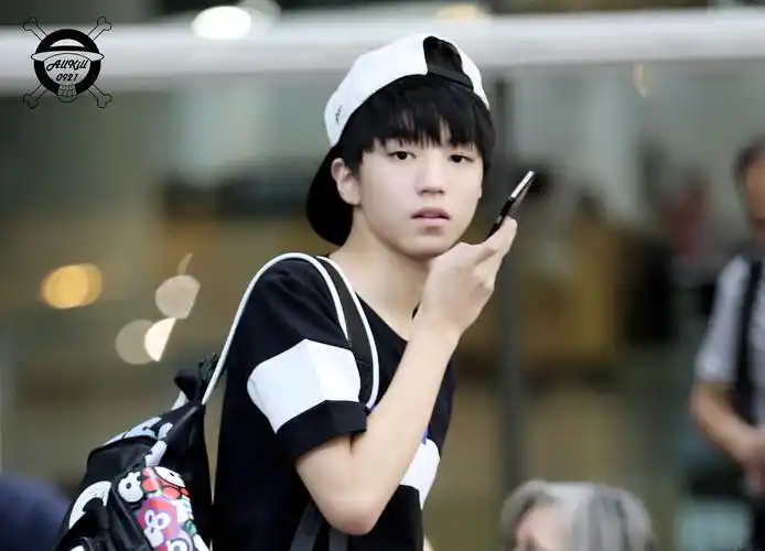 王俊凯# #tfboys王俊凯# #tfboys# 150722台湾至北京 cr allkill0921
