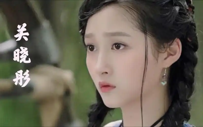 关晓彤出道23年归来才27岁,从国民闺女到当红明星的奇迹之旅!