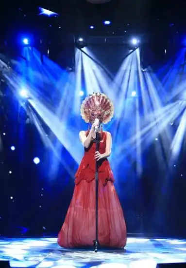 《蒙面歌王》真正的歌王必须直戳灵魂|许茹芸|蒙面歌王|歌王_新浪娱乐